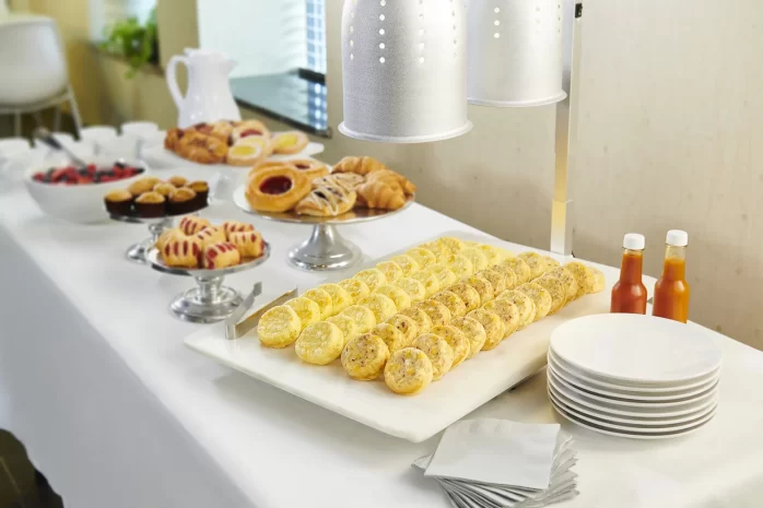 78984_PCE_BaconCheese_EggBitesBuffet_6.23